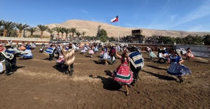 Arica y Tarapacá sale a correr en Las Maitas con Las Callanas como invitado de lujo