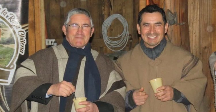 Asociación Itata aprovechó el día de lluvia con provechosas charlas y mucha convivencia