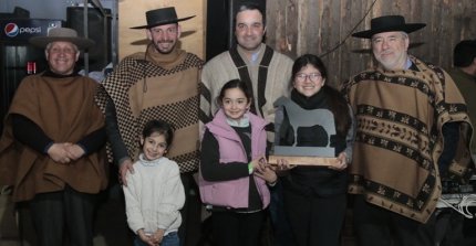 [FOTOS] Melipilla y Casablanca realizaron una especial premiación por las 10 ediciones de su cabalgata familiar