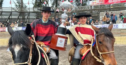 Rojas y Salas lograron emocionante triunfo en el Nacional Escolar con una aguerrida actuación