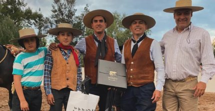 Contrera y Salinas mostraron solidez en el Libre del Club Feriagro