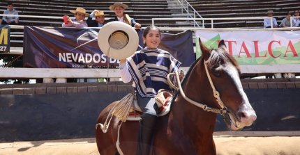 María Esperanza Zamora triunfó en la Rienda del Clasificatorio Escolar Centro Sur