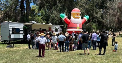 Club Lo Marcoleta aprovechó su rodeo para celebrar la Navidad en familia