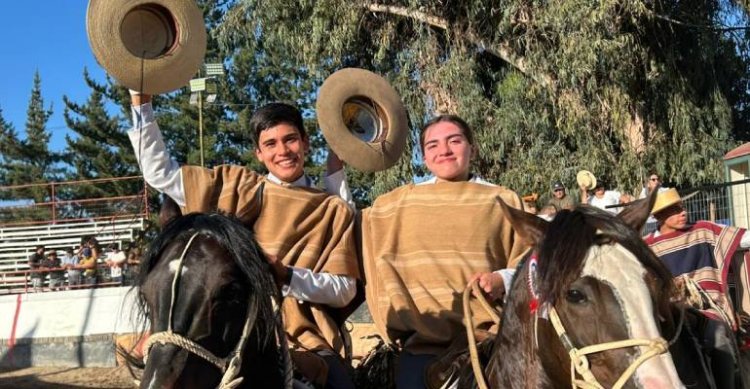 Florencia Figueroa y Luis Allendes brillaron en el Clasificatorio Escolar Centro Norte de Pirque