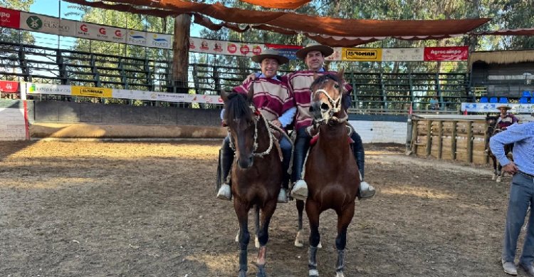 Jaime Muñoz y Francisco Mena fueron campeones en el reñido Rodeo de Cumpeo