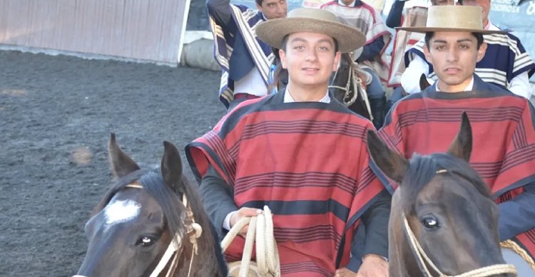 Castro y Reveco fueron la grata sorpresa del Rodeo del Club Entre Lagos