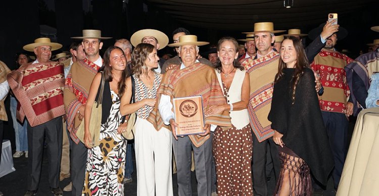 Emotivos homenajes marcaron la Ceremonia de Bienvenida del Clasificatorio Sur