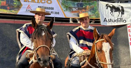 Palmas de Peñaflor: Tener dos colleras premiadas un jueves es bastante bueno