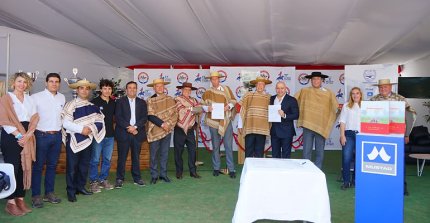 Ferochi y Mustad firmaron importante convenio de colaboración en la Monumental