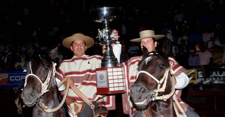 José Pino: Dedicamos este triunfo a la mamá de los niños