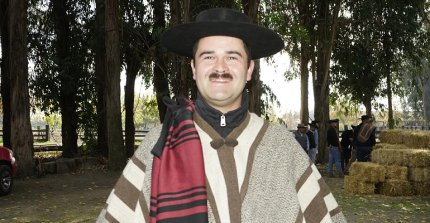 Juan Pablo González se convirtió en nuevo jinete y arreglador del Criadero Casas del Milagro