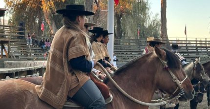 Sigue la Serie de Campeones de la XIV Final de Rodeo Femenino
