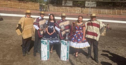 Club La Reina finalizó la temporada chica con el triunfo de Navea y Arriagada