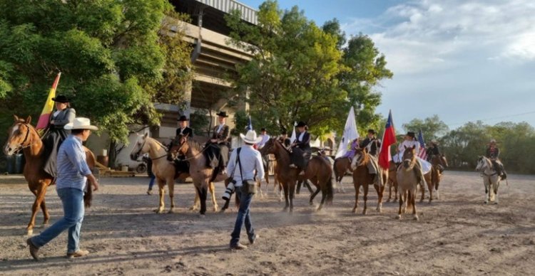 Escuadra Ecuestre Hacendadas de Aculeo vivió lindas experiencias en México y Argentina