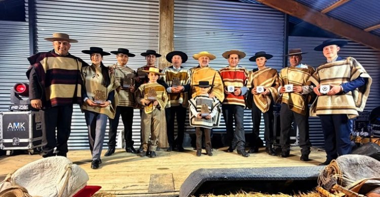 Clubes de Huasos de Yumbel premiaron actuaciones destacadas de sus jinetes en distintas competencias